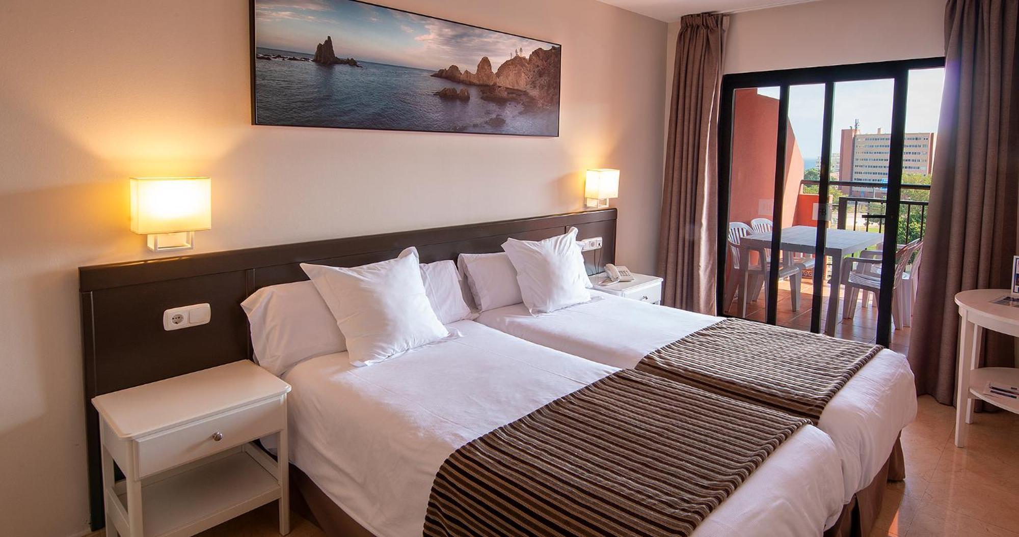 Fuengirola Beach Apartamentos Turisticos Bagian luar foto